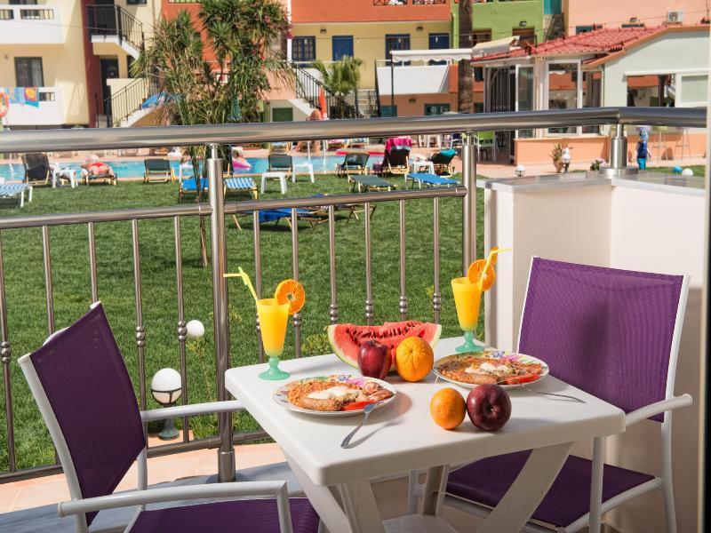 Kings Village Malia Extérieur photo